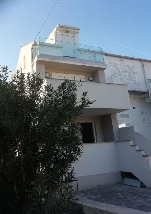 Pearl Of Novalja Apartment Exterior photo