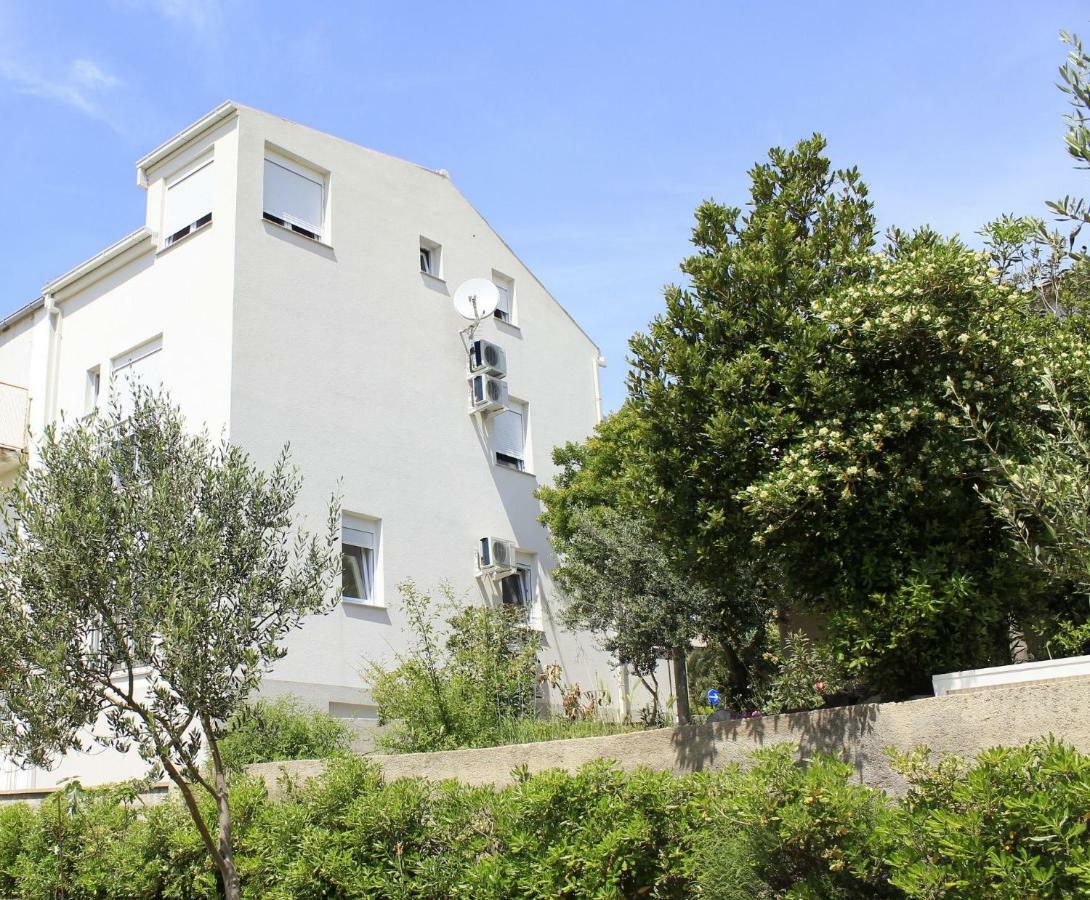 Pearl Of Novalja Apartment Exterior photo